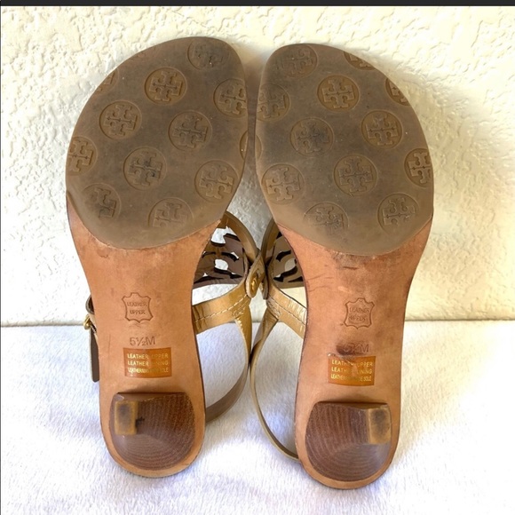 TORY BURCH - Holly patent leather kitten heels - Picture 6 of 8